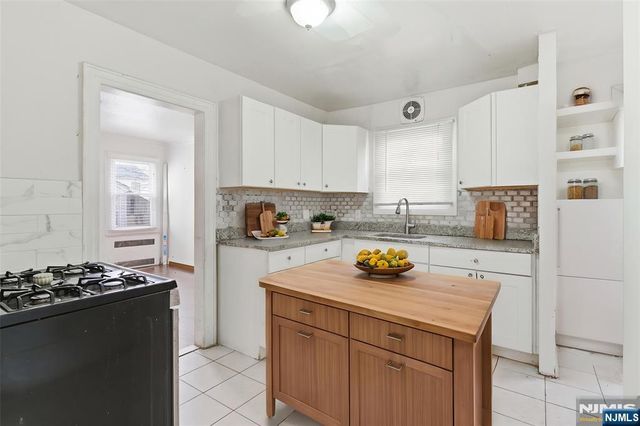 327 Field Place, Hillside, NJ 07205