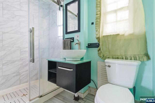 327 Field Place, Hillside, NJ 07205