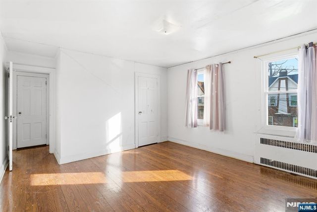 327 Field Place, Hillside, NJ 07205