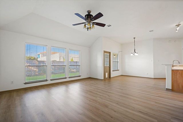 10411 Thornhurn Court, Houston, TX 77065