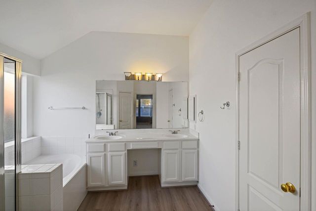 10411 Thornhurn Court, Houston, TX 77065