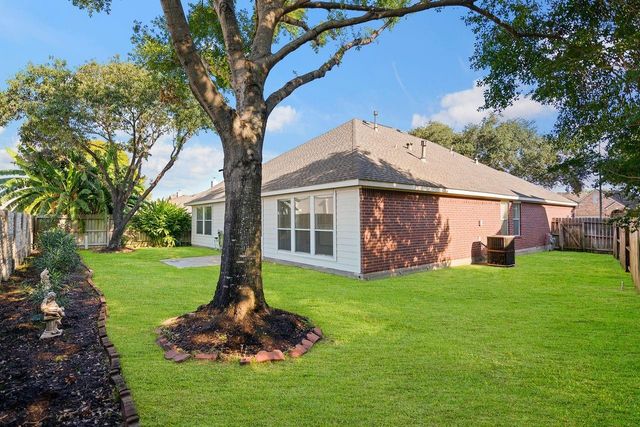 10411 Thornhurn Court, Houston, TX 77065