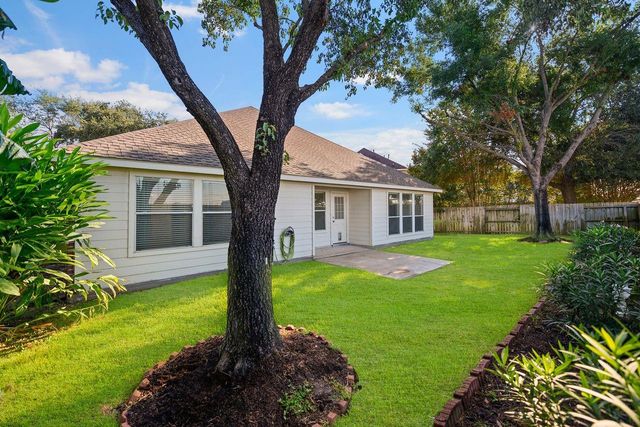 10411 Thornhurn Court, Houston, TX 77065