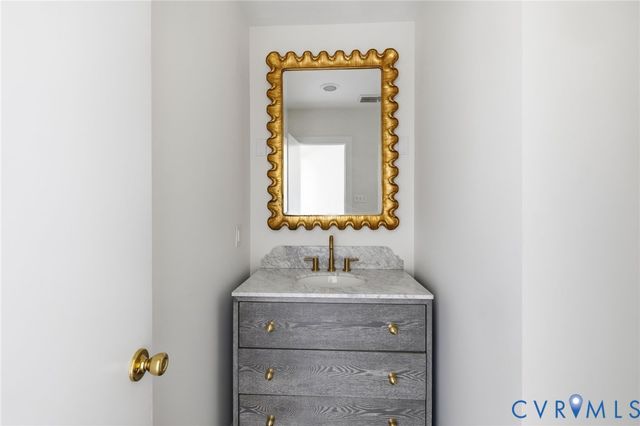 102 Grattan Rd, Richmond, VA 23229