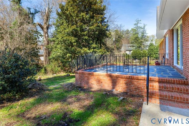 102 Grattan Rd, Richmond, VA 23229