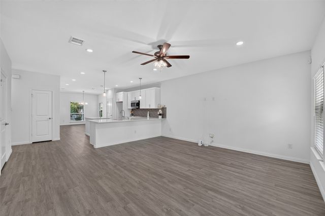 2404 Macon Street, Dallas, TX 75215