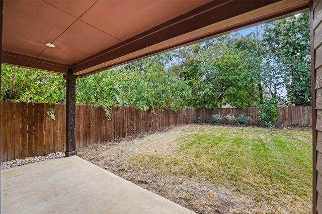 2404 Macon Street, Dallas, TX 75215