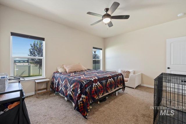 417 Sierra Rd, Twin Falls, ID 83301