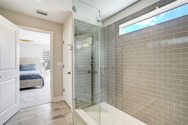 2716 13TH AVENUE N, St Petersburg, FL 33713