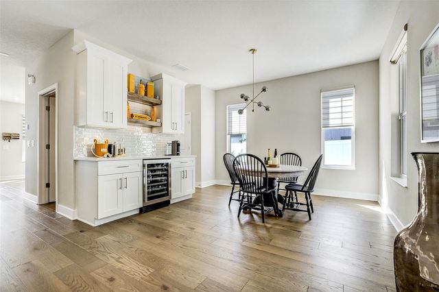 2716 13TH AVENUE N, St Petersburg, FL 33713