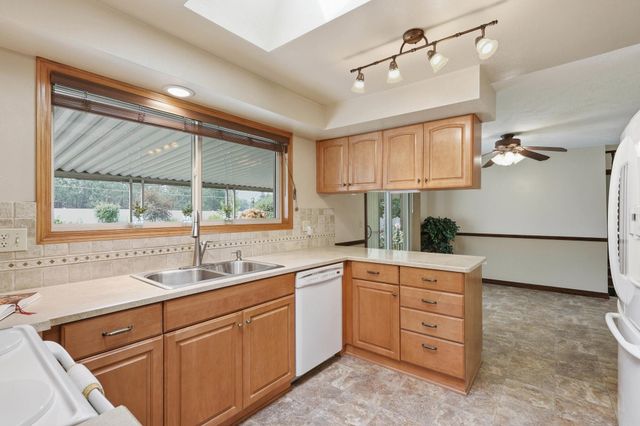 2723 S CHERYL Ct, Spokane Valley, WA 99037