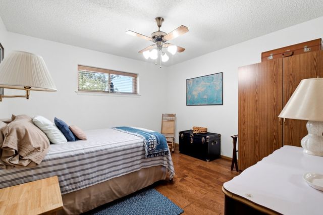 706 Squires Lane, Krugerville, TX 76227