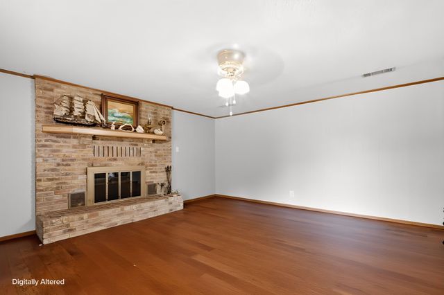 706 Squires Lane, Krugerville, TX 76227