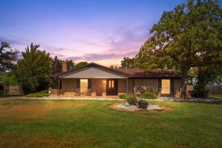 706 Squires Lane, Krugerville, TX 76227