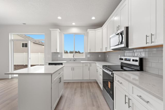 18316 E Michielli Ave, Spokane Valley, WA 99016