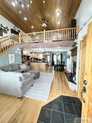 11766 N 75th E, Idaho Falls, ID 83401