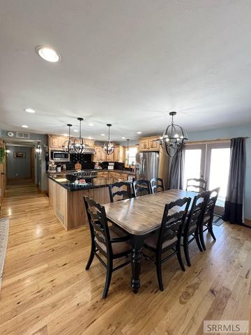 11766 N 75th E, Idaho Falls, ID 83401