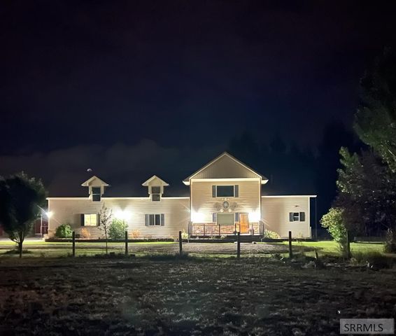 11766 N 75th E, Idaho Falls, ID 83401