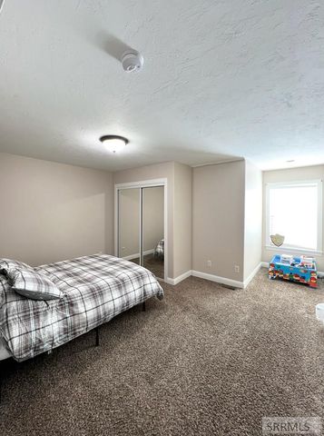 11766 N 75th E, Idaho Falls, ID 83401