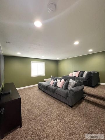 11766 N 75th E, Idaho Falls, ID 83401