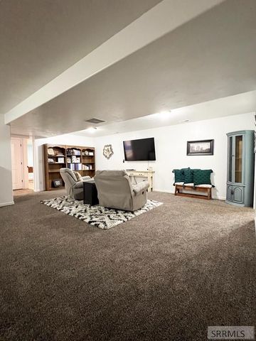 11766 N 75th E, Idaho Falls, ID 83401