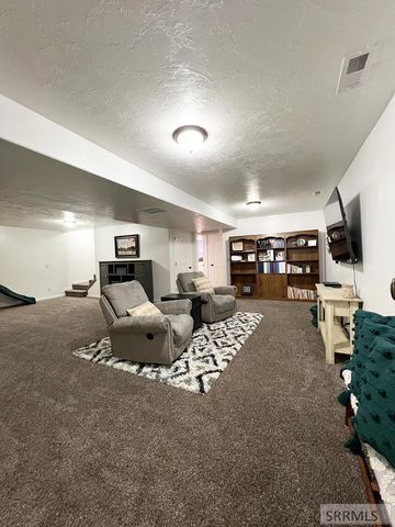 11766 N 75th E, Idaho Falls, ID 83401