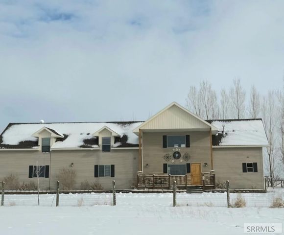 11766 N 75th E, Idaho Falls, ID 83401