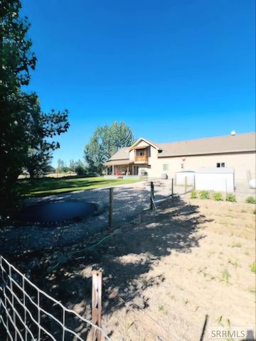 11766 N 75th E, Idaho Falls, ID 83401