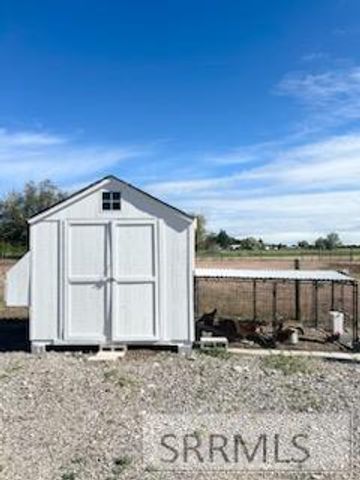 11766 N 75th E, Idaho Falls, ID 83401