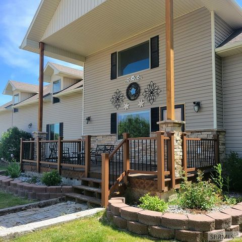 11766 N 75th E, Idaho Falls, ID 83401