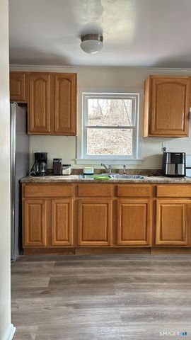76-78 Higbie Drive, East Hartford, CT 06108