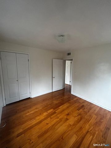 76-78 Higbie Drive, East Hartford, CT 06108