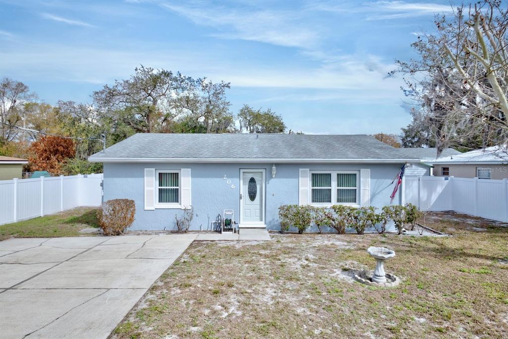 Image 26 of property listing at 206 ARIANA PLACE, Auburndale, FL 33823