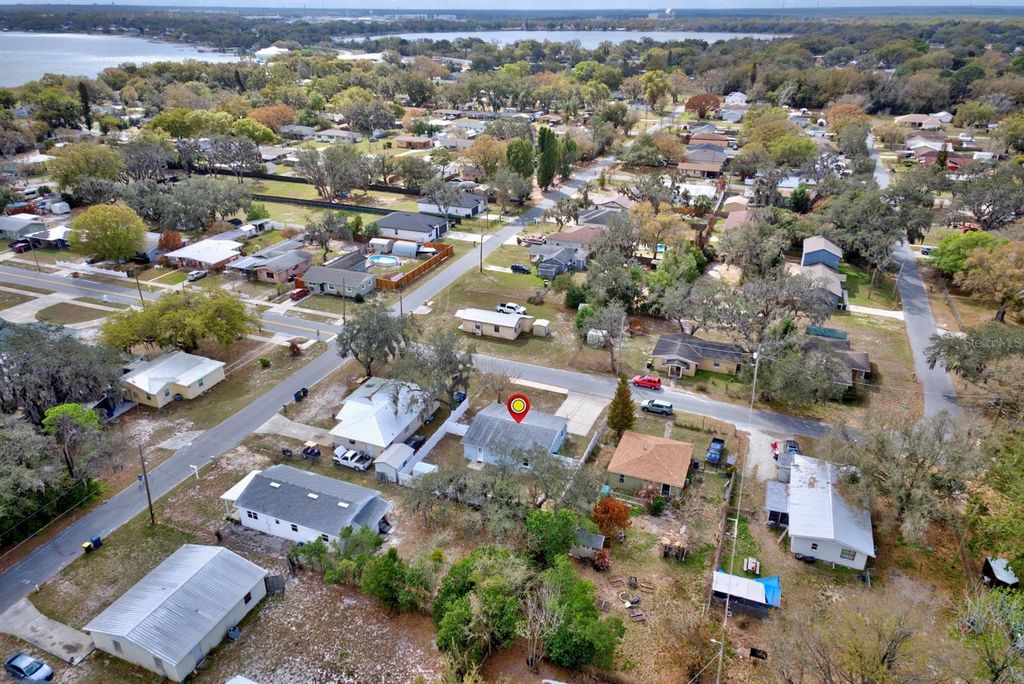 Image 29 of property listing at 206 ARIANA PLACE, Auburndale, FL 33823