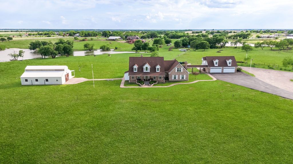 5575 W Highway 175, Kaufman, TX 75142