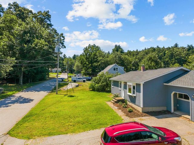 1 Wallace Drive, Merrimack, NH 03054
