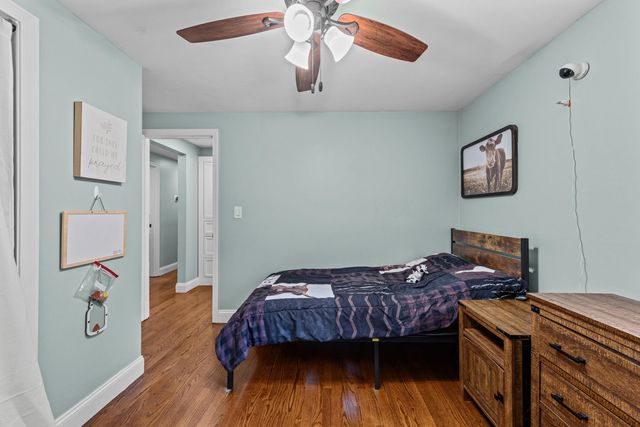 1 Wallace Drive, Merrimack, NH 03054