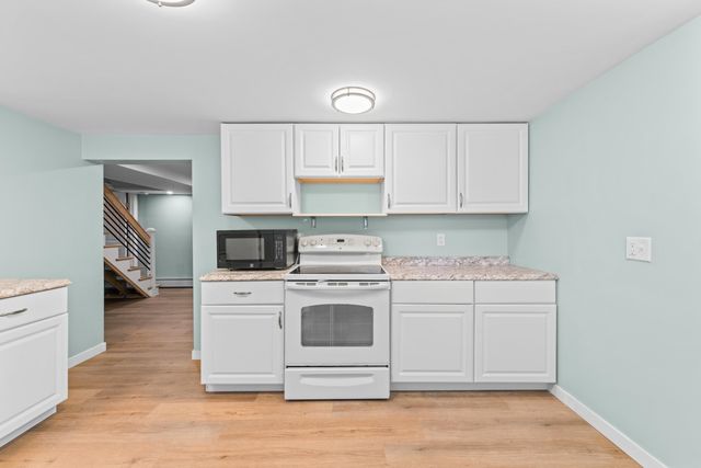 1 Wallace Drive, Merrimack, NH 03054
