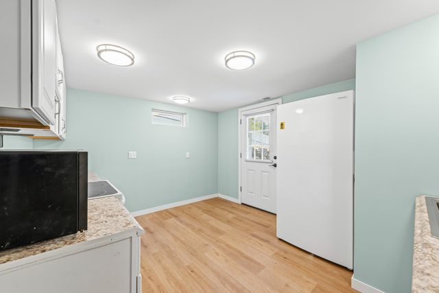 1 Wallace Drive, Merrimack, NH 03054