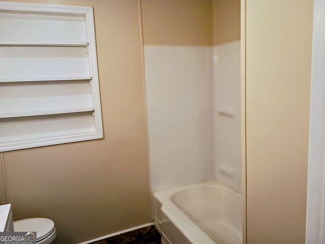 624 Thompson Road, Swainsboro, GA 30401