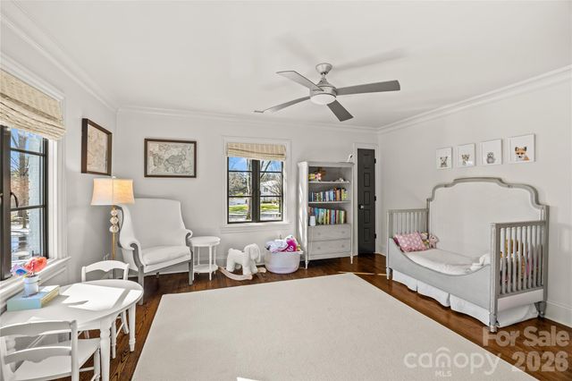 1935 Queens Road W, Charlotte, NC 28207