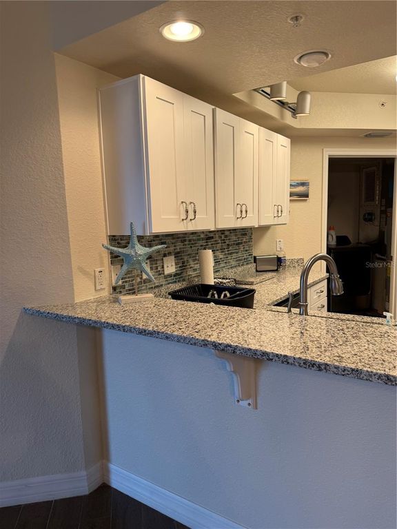 Image 12 of property listing at 5300 SOUTH ATLANTIC AVENUE 19406, New Smyrna Beach, FL 32169