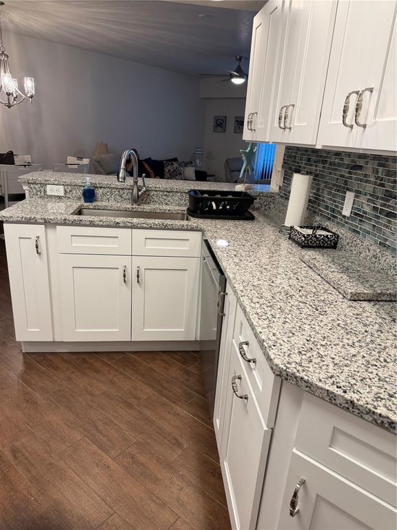 Image 15 of property listing at 5300 SOUTH ATLANTIC AVENUE 19406, New Smyrna Beach, FL 32169