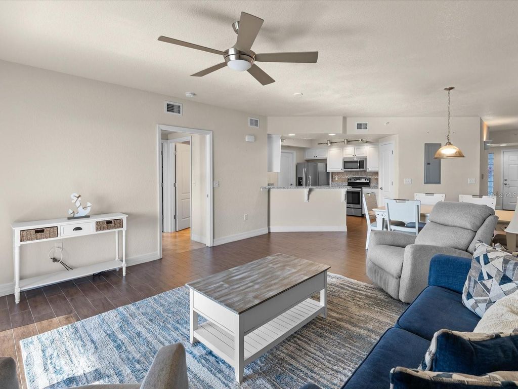 Image 9 of property listing at 5300 SOUTH ATLANTIC AVENUE 19406, New Smyrna Beach, FL 32169
