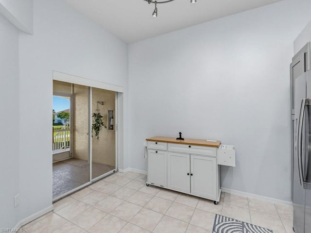 1378 Mainsail DR 1721, Naples, FL 34114