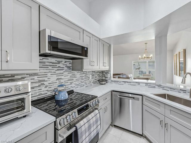 1378 Mainsail DR 1721, Naples, FL 34114