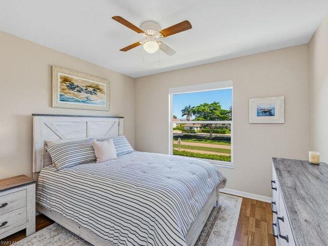 1378 Mainsail DR 1721, Naples, FL 34114