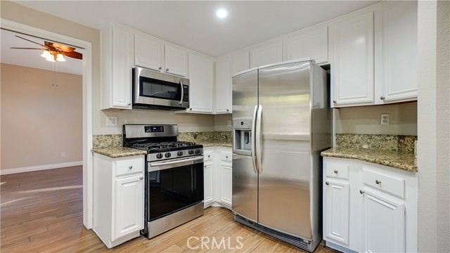 39270 Corte Pluma, Murrieta, CA 92563