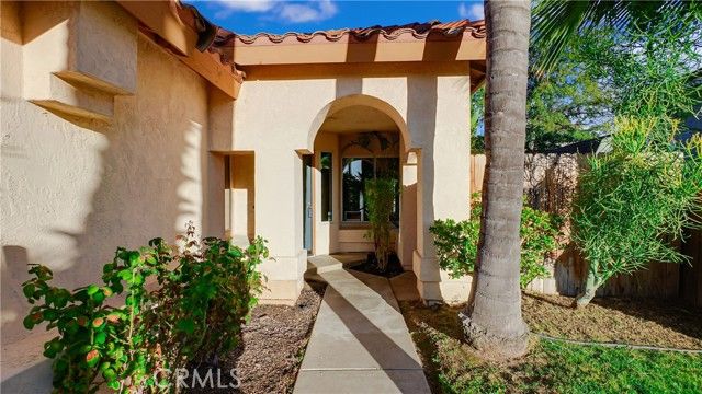 39270 Corte Pluma, Murrieta, CA 92563