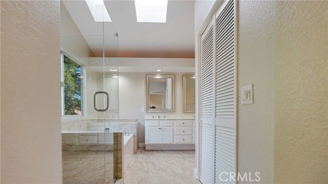 39270 Corte Pluma, Murrieta, CA 92563